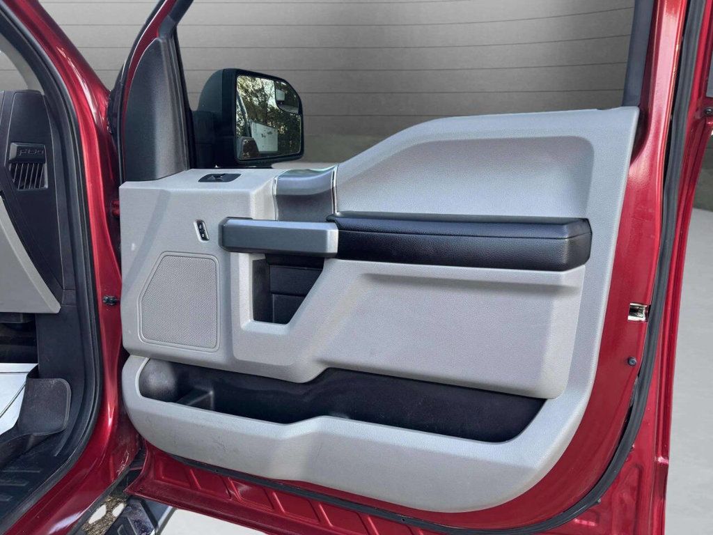 2015 Ford F-150 4WD SuperCrew 145" XLT - 22936990 - 20