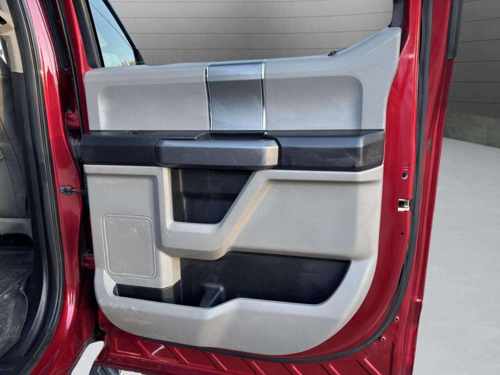 2015 Ford F-150 4WD SuperCrew 145" XLT - 23011245 - 18