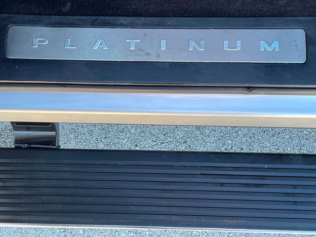 2015 Ford F-150 4WD SuperCrew 157" Platinum - 23044159 - 16