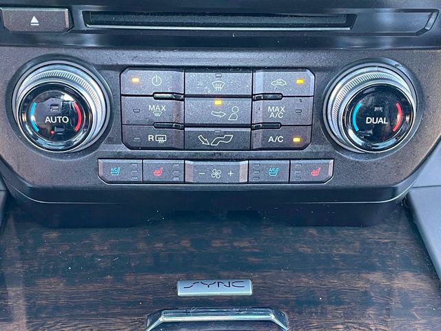 2015 Ford F-150 4WD SuperCrew 157" Platinum - 23044159 - 38