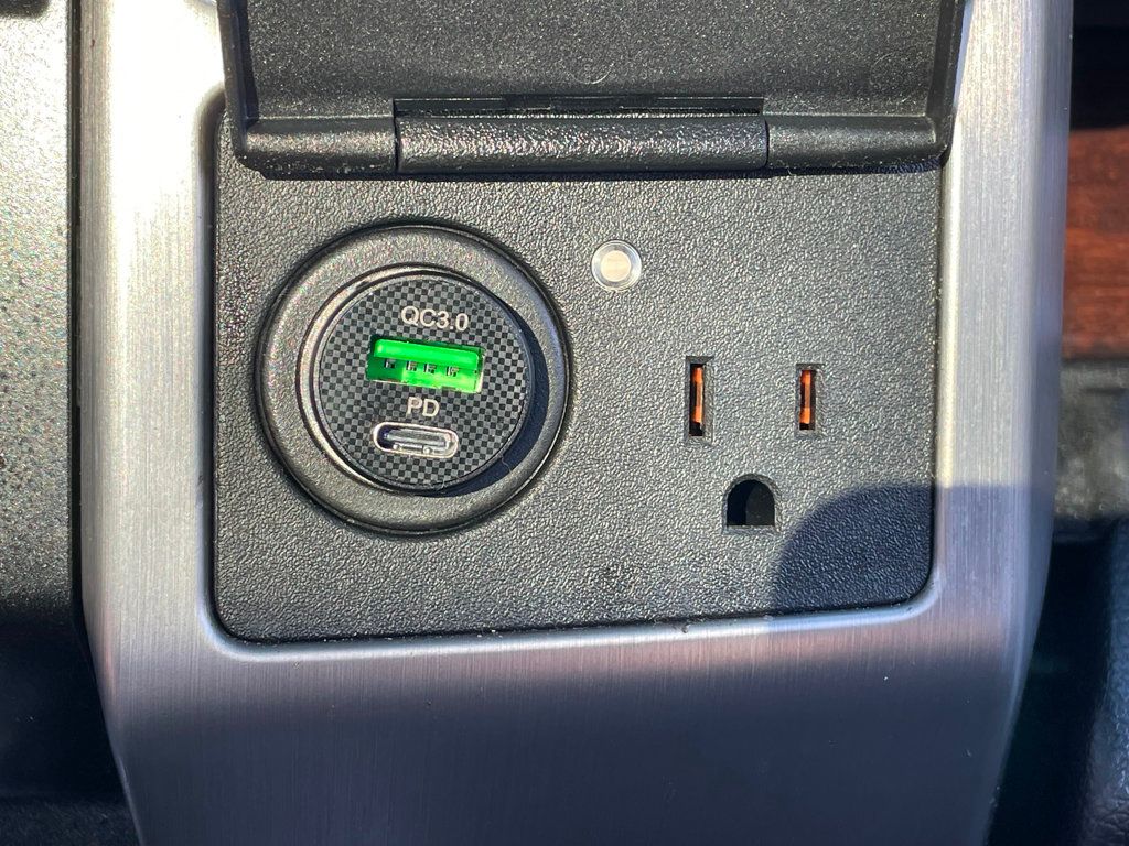 2015 Ford F-150 4WD SuperCrew 157" Platinum - 23044159 - 40