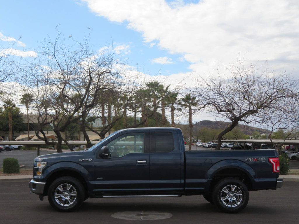 2015 Ford F-150 XLT photo 2