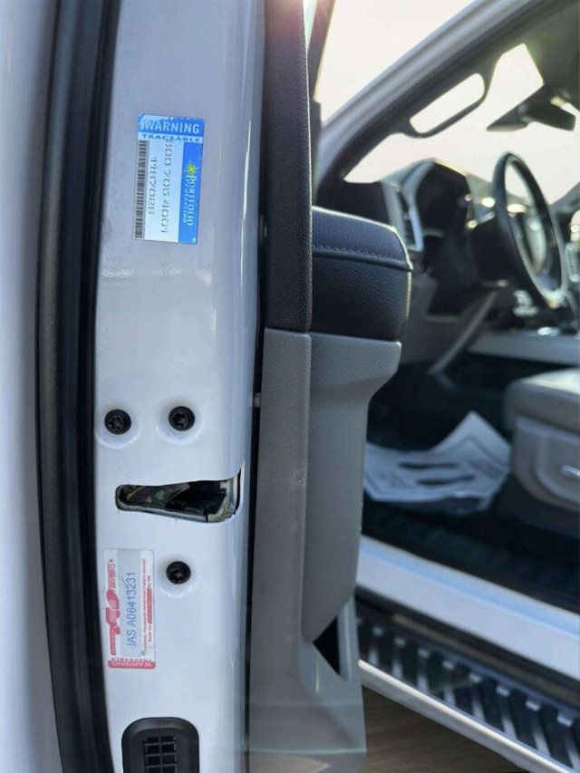 2015 Ford F-150 Lariat 4x4 4dr SuperCrew 6.5 ft. SB - 22959638 - 18