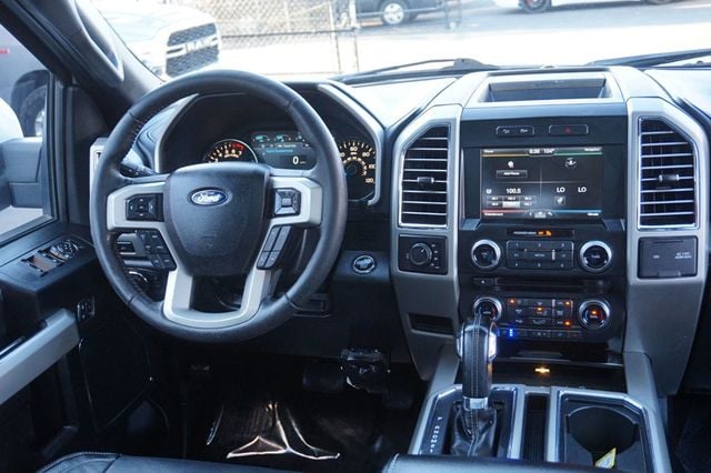 2015 Ford F-150 LARIAT, 4X4, ECOBOOST ENGINE, PREMIUM WHEELS, MOON ROOF - 23041180 - 44