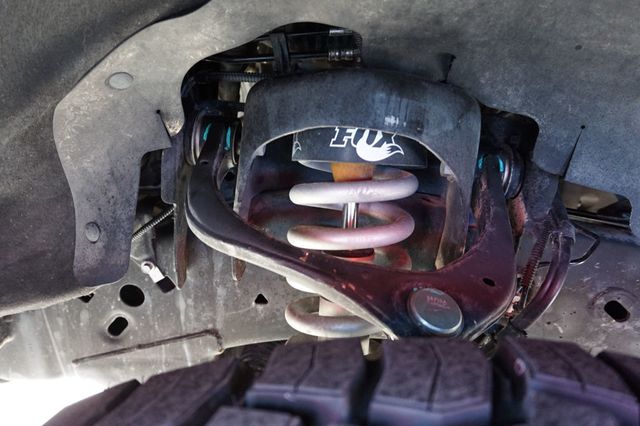 2015 Ford F-150 LARIAT, LIFTED,  FX4 PKG, 4X4, PREMIUM WHEELS, ALL TERRAIN TIRES - 22994757 - 15