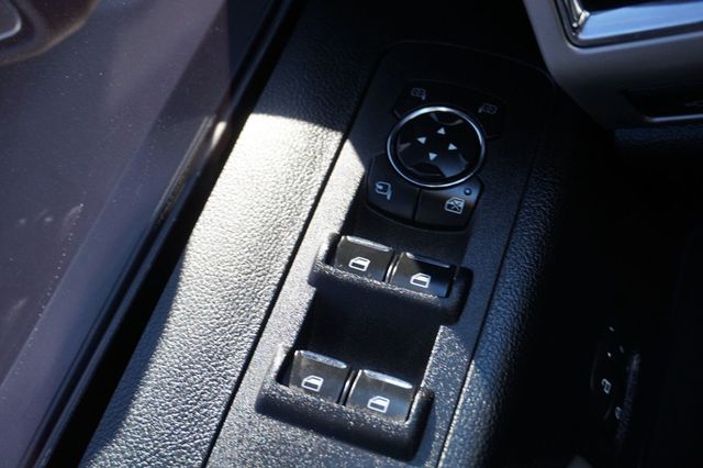 2015 Ford F-150 LARIAT, LIFTED,  FX4 PKG, 4X4, PREMIUM WHEELS, ALL TERRAIN TIRES - 22994757 - 24