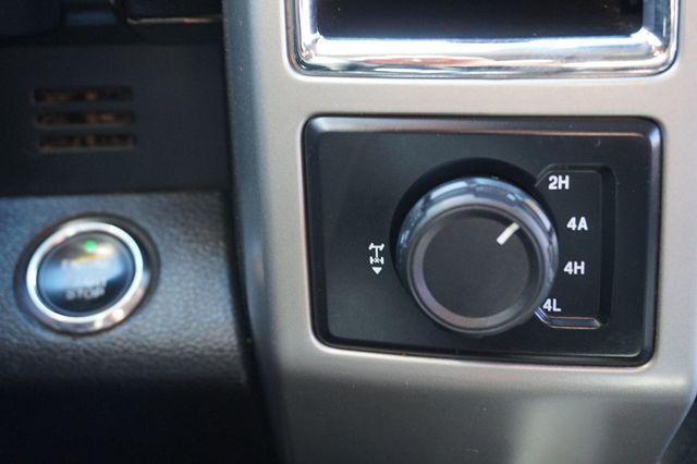 2015 Ford F-150 LARIAT, LIFTED,  FX4 PKG, 4X4, PREMIUM WHEELS, ALL TERRAIN TIRES - 22994757 - 32