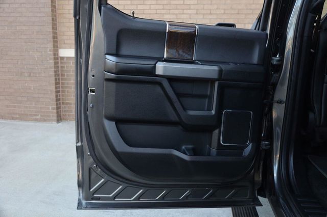 2015 Ford F-150 Platinum - 23078856 - 21