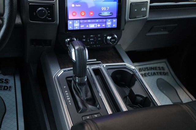 2015 Ford F-150 Platinum - 23078856 - 52