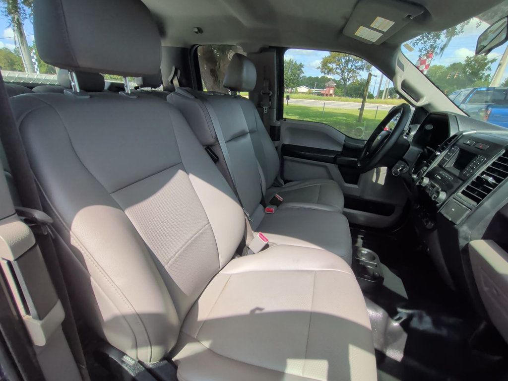 Ford F-150 SUPER CAB photo 19