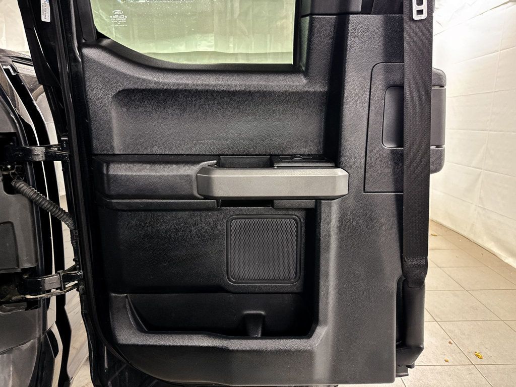 2015 Ford F-150 XLT photo 15