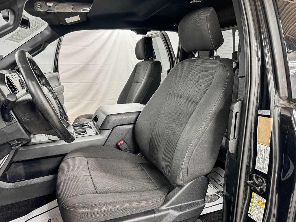 2015 Ford F-150 XLT photo 8