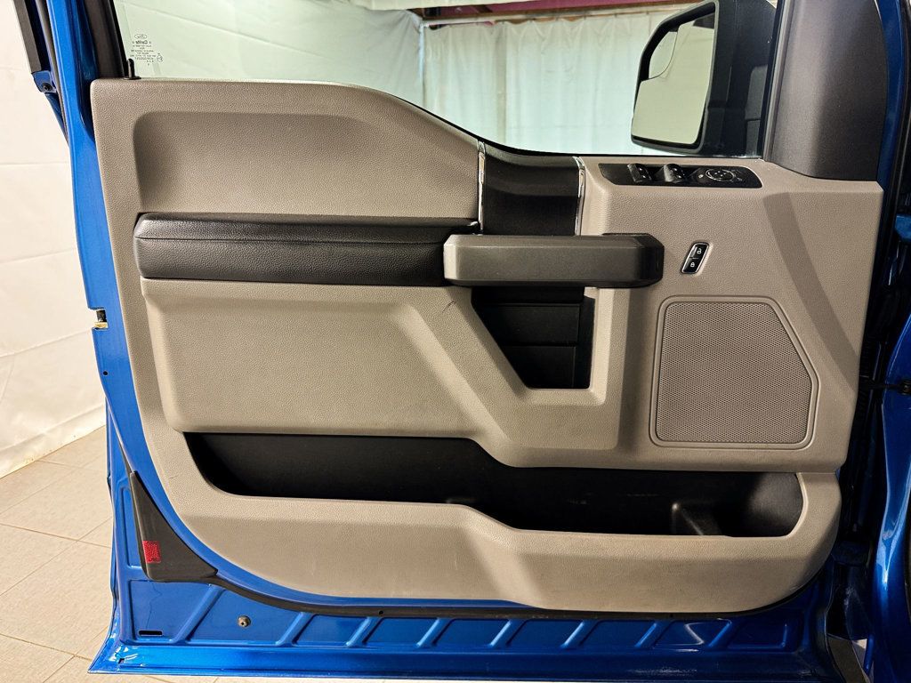 2015 Ford F-150 SUPERCAB XLT 4X4 - 23037121 - 11