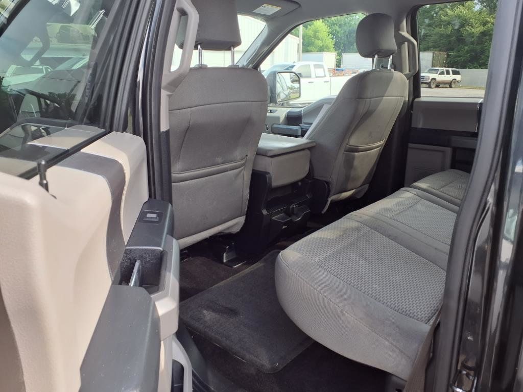 2015 Ford F-150 SUPERCREW - 22880531 - 17