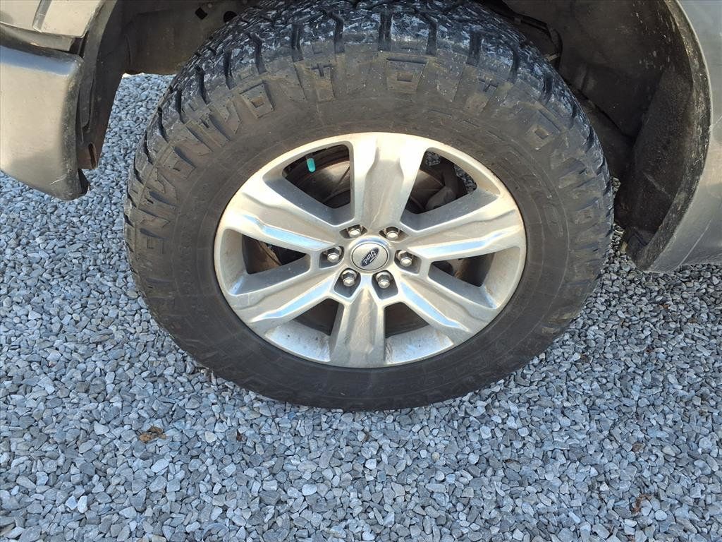 2015 Ford F-150 SUPERCREW - 22912675 - 4