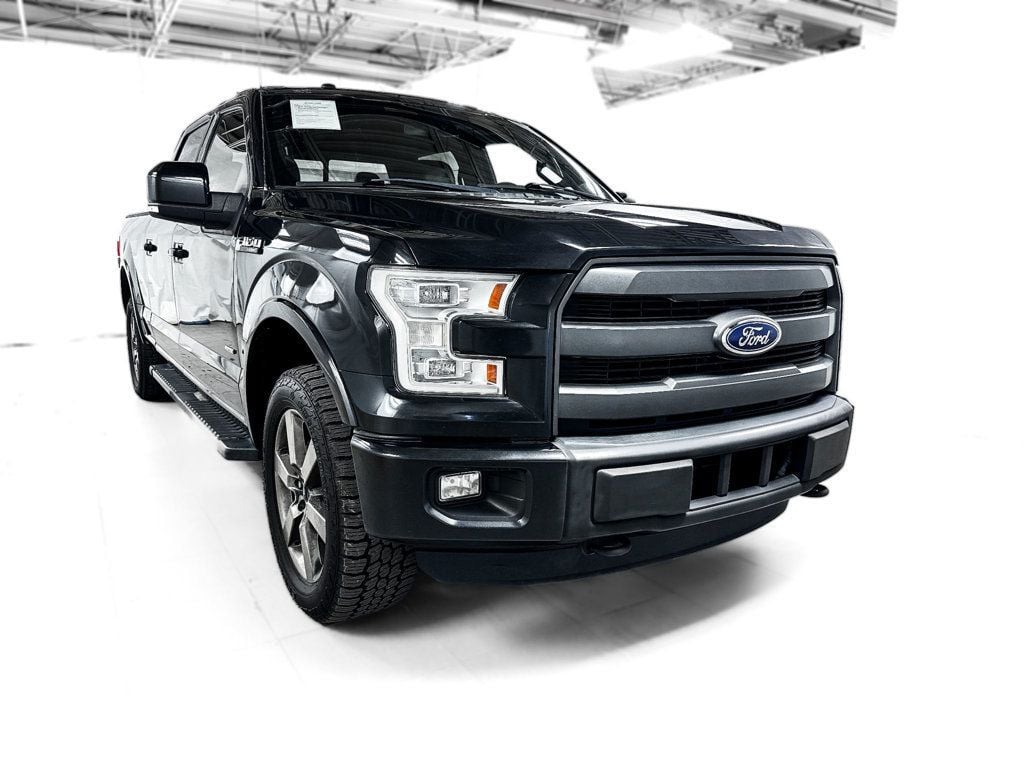 2015 Ford F-150 Lariat photo 2