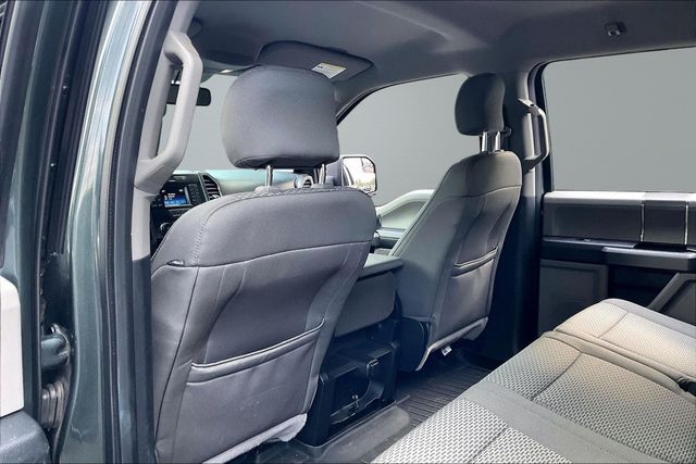 2015 Ford F-150 XLT - 23038242 - 18
