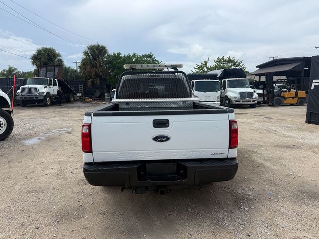 2015 Ford F-250 Crew Cab Pickup Truck  - 23079669 - 3