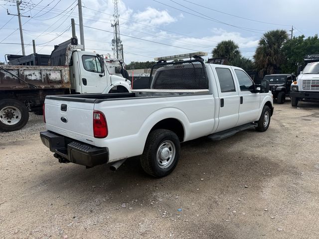 2015 Ford F-250 Crew Cab Pickup Truck  - 23079669 - 4