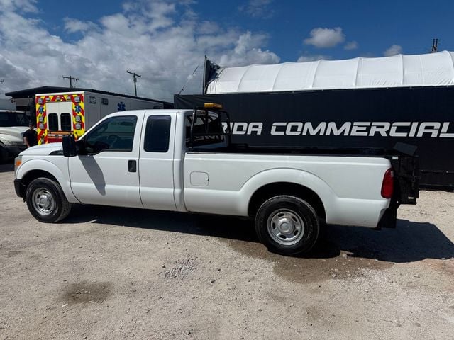 2015 Ford F-250 Extended Cab Pickup With Liftgate  - 22986348 - 2