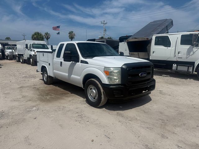 2015 Ford F-250 Utility Service Truck  - 23054974 - 5