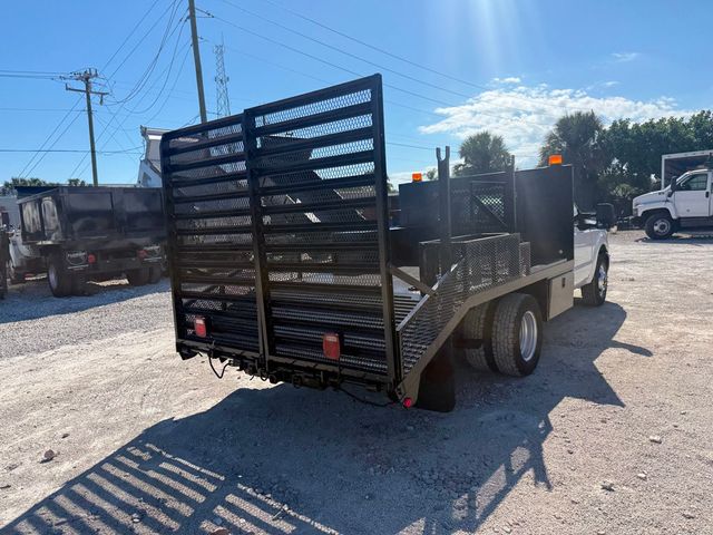 2015 Ford F-350 Dovetail Drive on Flatbed  - 22946762 - 4