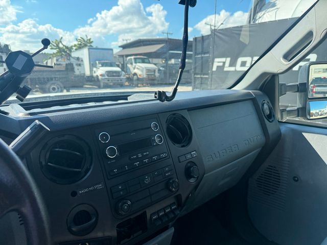 2015 Ford F-350 Dovetail Drive on Flatbed  - 22946762 - 8