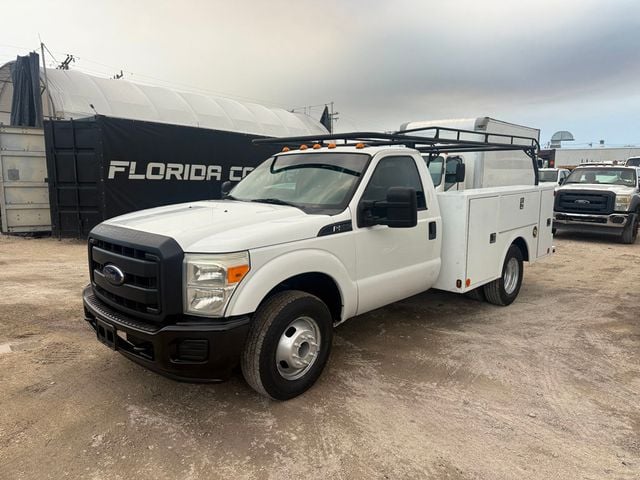 2015 Ford F-350 Utility Service Truck  - 23042585 - 0