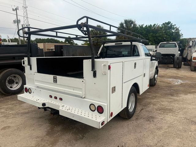 2015 Ford F-350 Utility Service Truck  - 23042585 - 3