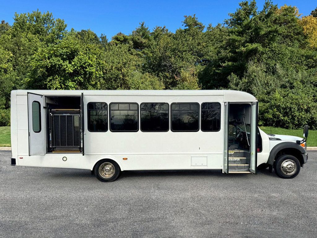 2015 Ford F-550 24 Pass Shuttle Bus w/ Lift & Rear Luggage For Tours Charters Activity & Church Transportation - 22920061 - 16