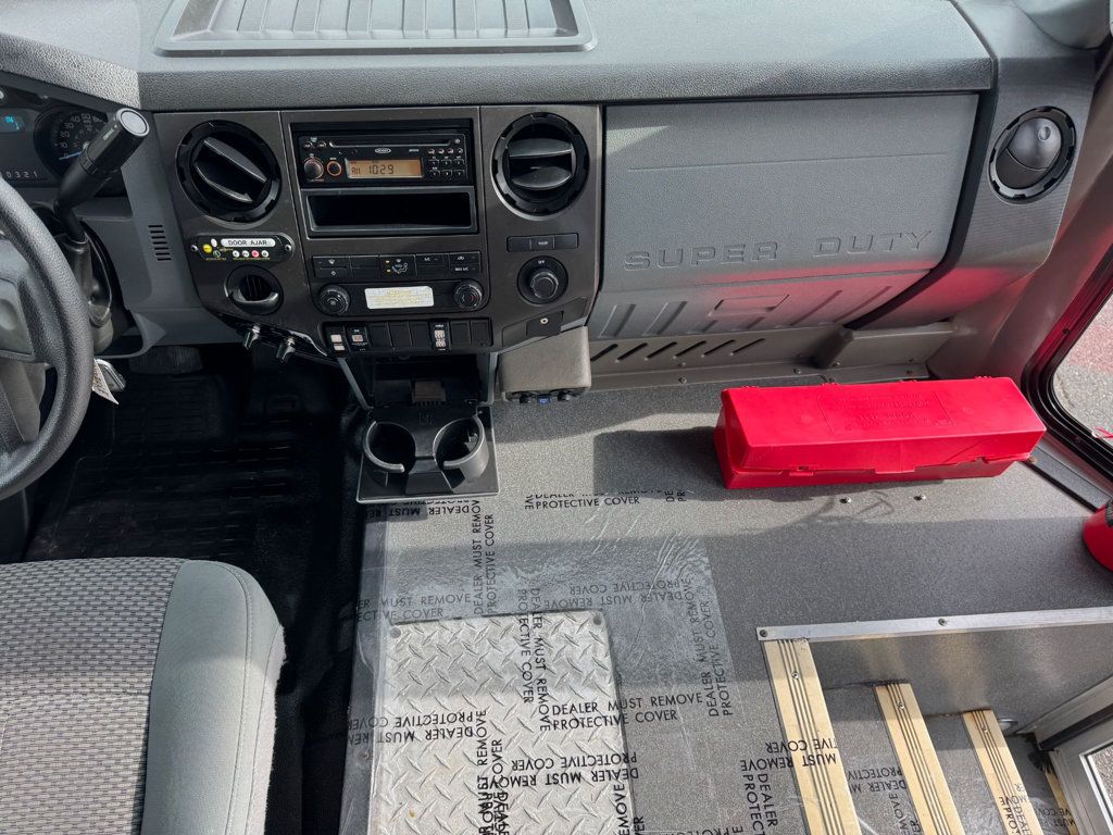 2015 Ford F-550 24 Pass Shuttle Bus w/ Lift & Rear Luggage For Tours Charters Activity & Church Transportation - 22920061 - 26