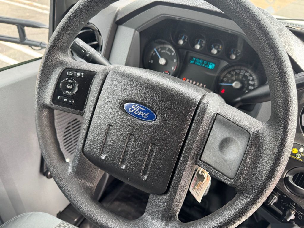 2015 Ford F-550 24 Pass Shuttle Bus w/ Lift & Rear Luggage For Tours Charters Activity & Church Transportation - 22920061 - 31
