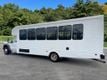 2015 Ford F-550 24 Pass Shuttle Bus w/ Lift & Rear Luggage For Tours Charters Activity & Church Transportation - 22920061 - 4