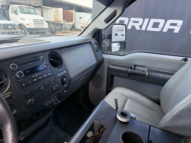 2015 Ford F-550 4X4 Enclosed Utility Service Truck  - 23092338 - 10