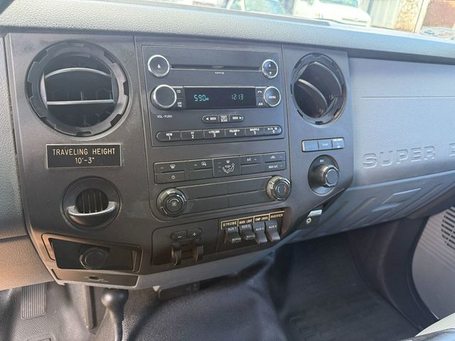2015 Ford F-550 4X4 Enclosed Utility Service Truck  - 23092338 - 11