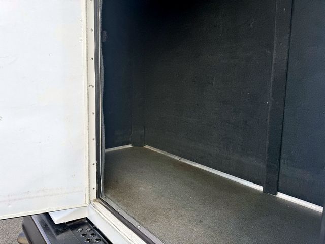 2015 Ford F-550 Cutaway 24 Pass Wheelchair Shuttle Bus For Tours Charters Activity & Church Transportation - 22920061 - 10