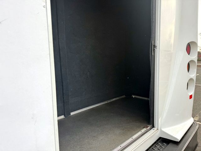 2015 Ford F-550 Cutaway 24 Pass Wheelchair Shuttle Bus For Tours Charters Activity & Church Transportation - 22920061 - 11