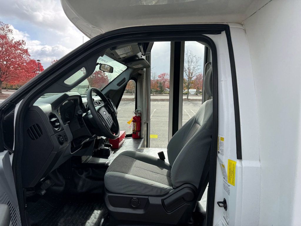 2015 Ford F-550 Cutaway 24 Pass Wheelchair Shuttle Bus For Tours Charters Activity & Church Transportation - 22920061 - 23