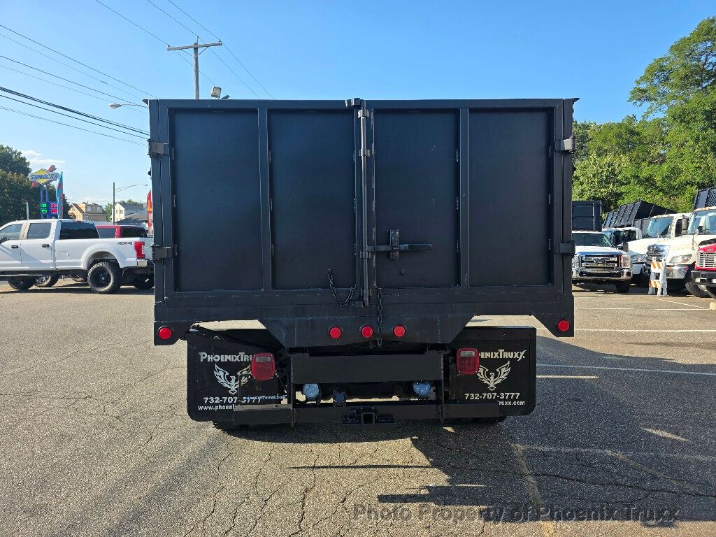 2015 Ford F-550 XLT photo 2
