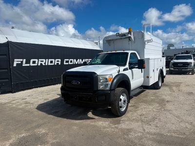 2015 Ford F-550 Utility Service Truck