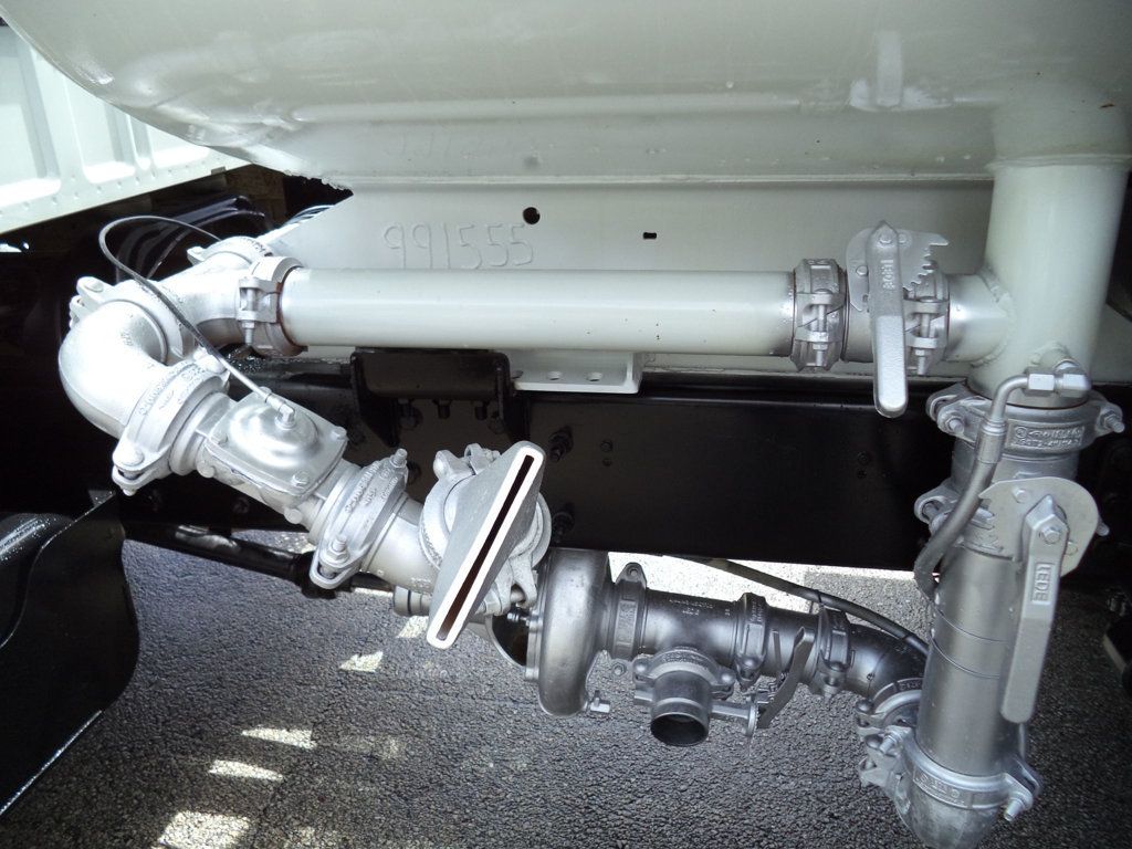 2015 Ford F-650 With Curry 2000 Gallon Steel Water Tank & Sprayers - 23032276 - 23