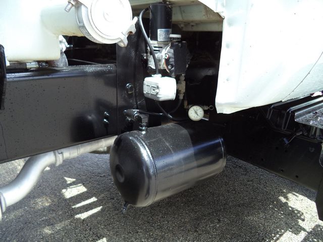 2015 Ford F-650 With Curry 2000 Gallon Steel Water Tank & Sprayers - 23032276 - 27