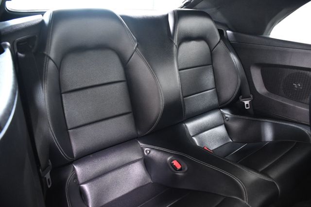 2015 Ford Mustang 2dr Convertible EcoBoost Premium - 23001537 - 9