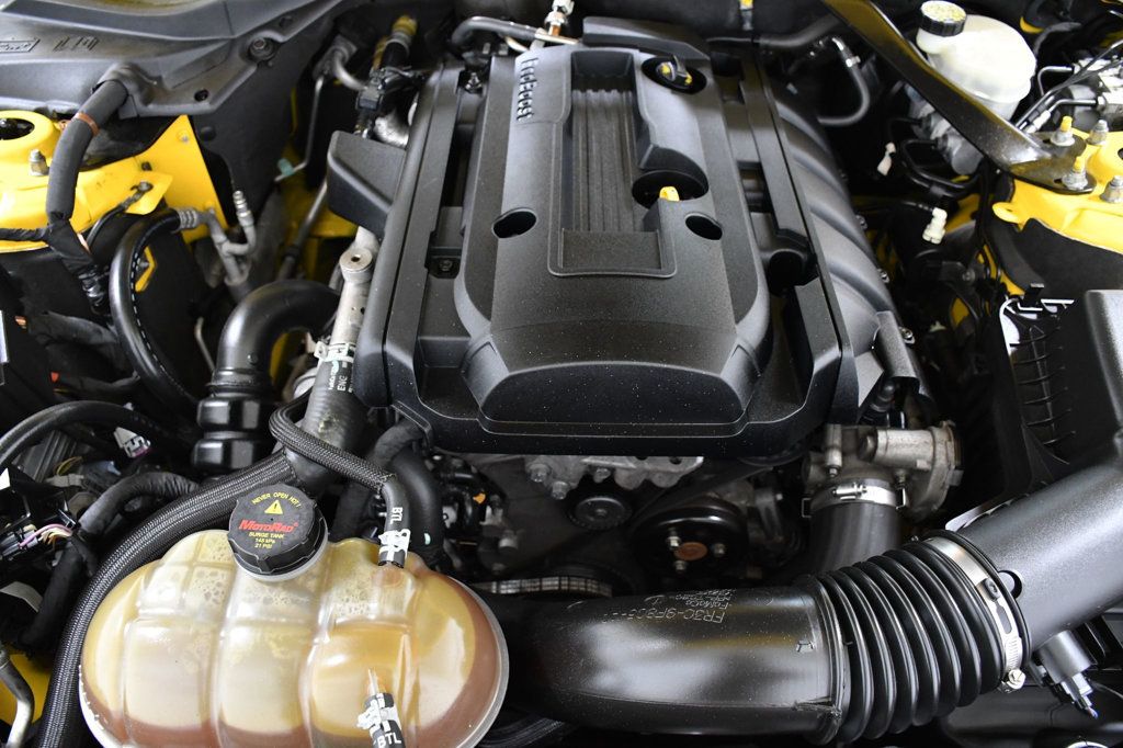 2015 Ford Mustang 2dr Convertible EcoBoost Premium - 23001537 - 13