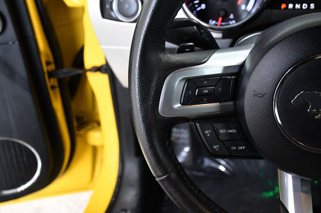 2015 Ford Mustang 2dr Convertible EcoBoost Premium - 23001537 - 15