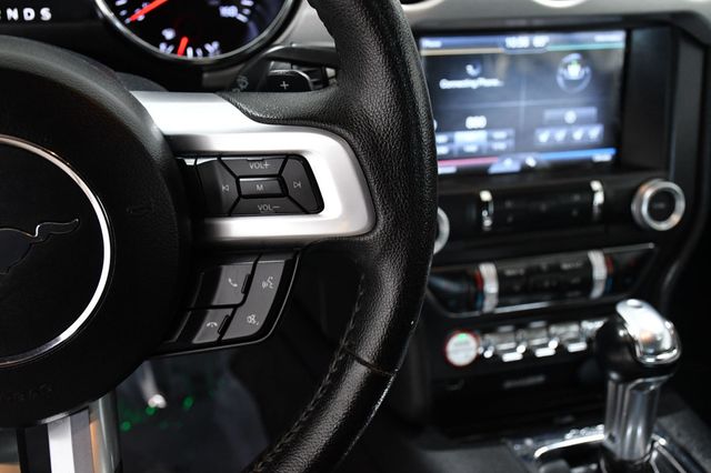2015 Ford Mustang 2dr Convertible EcoBoost Premium - 23001537 - 16