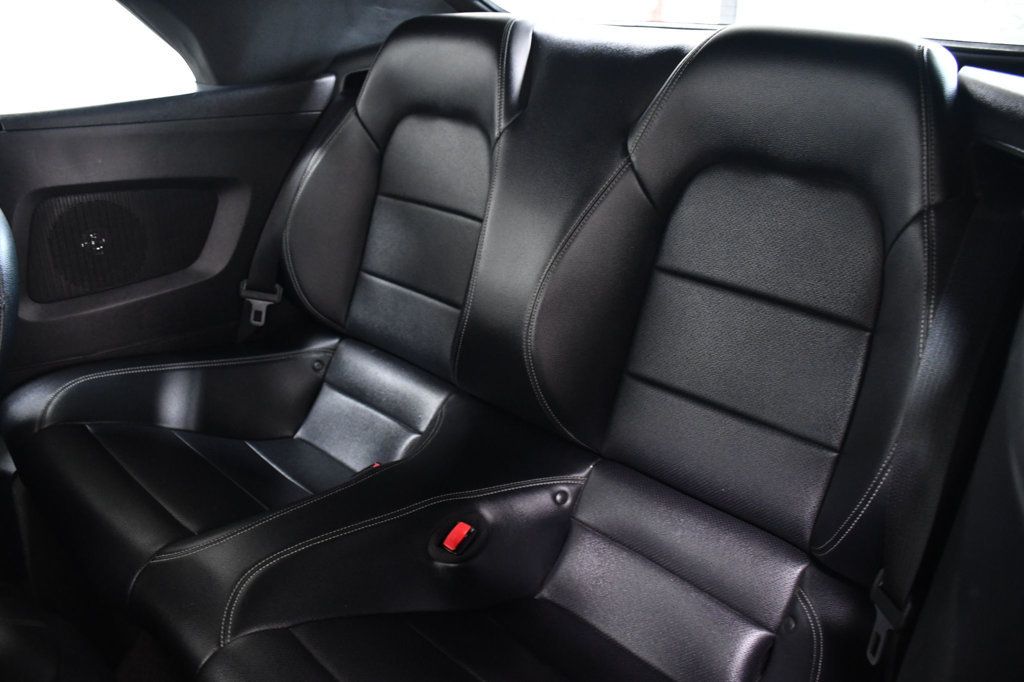 2015 Ford Mustang 2dr Convertible EcoBoost Premium - 23001537 - 8