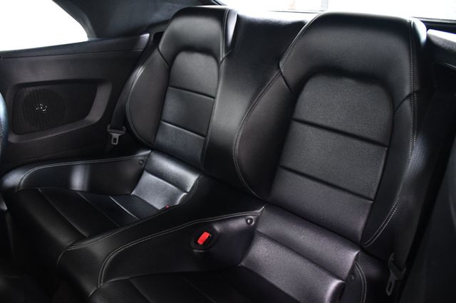 2015 Ford Mustang 2dr Convertible EcoBoost Premium - 23001537 - 8