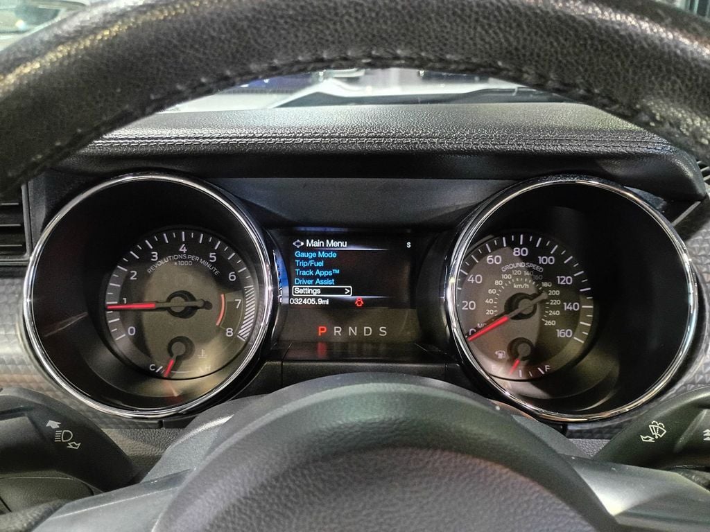 2015 Ford Mustang 2dr Convertible EcoBoost Premium - 23097897 - 21