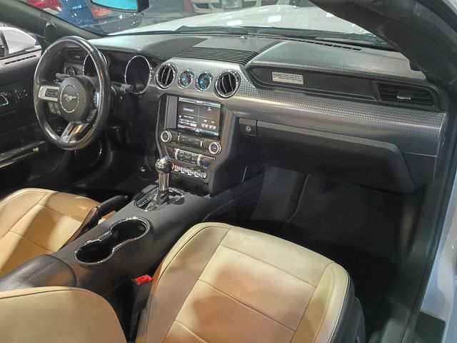 2015 Ford Mustang 2dr Convertible EcoBoost Premium - 23097897 - 34